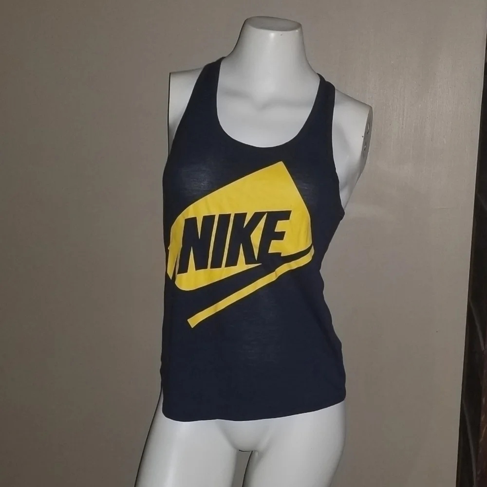 Nike s